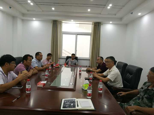 市四院领导召开产业扶贫工作会